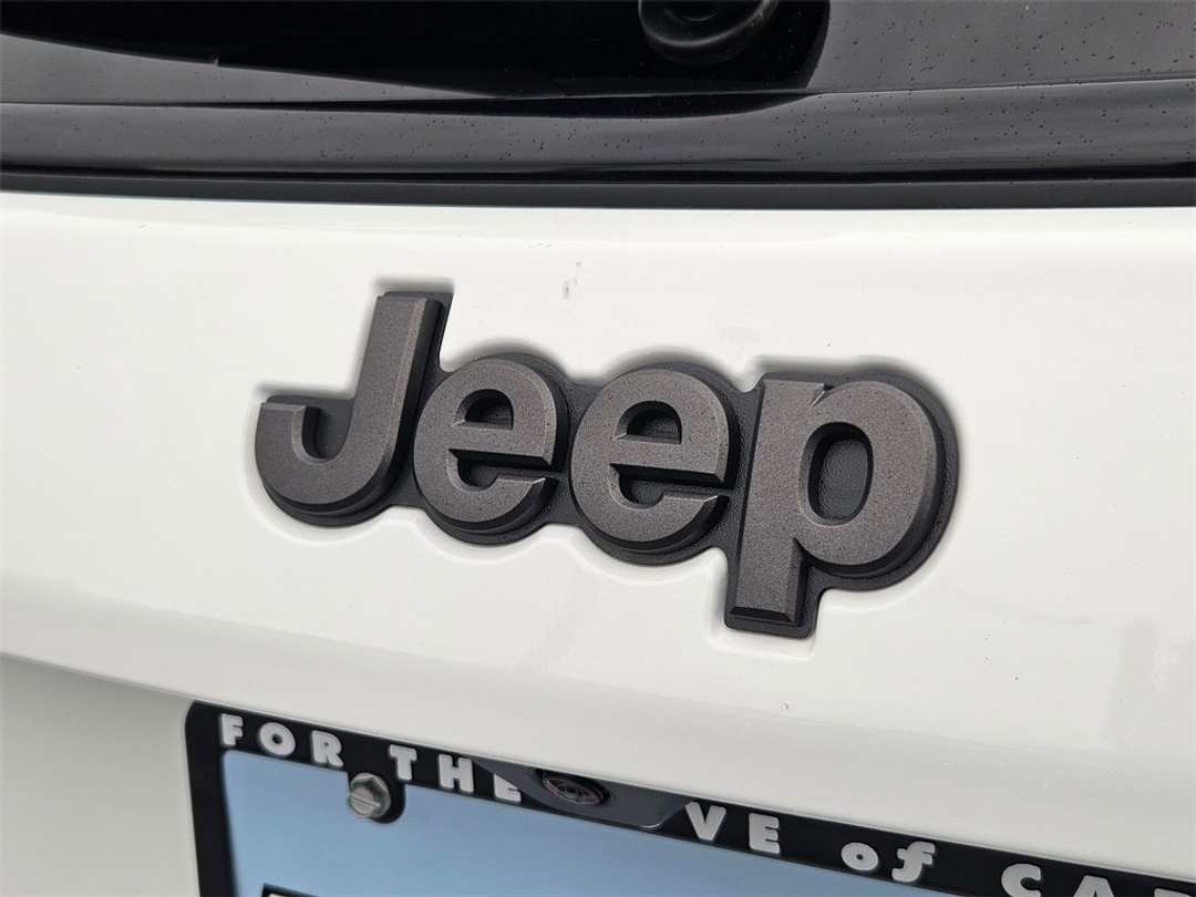 2026 Jeep Compass Latitude - Image 30