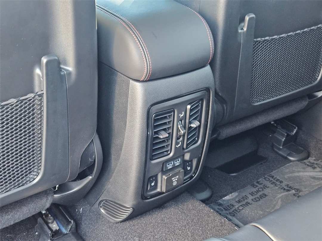 2026 Dodge Durango GT Plus HEMI V8 - Image 28