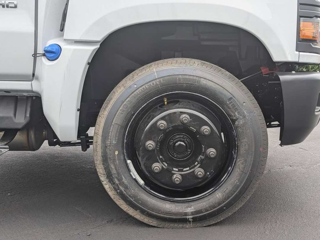 2024 Chevrolet Silverado 4500Hd Work - Image 28