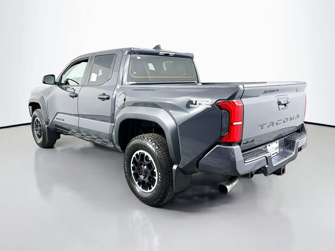 2026 Toyota Tacoma TRD OffRoad - Image 5