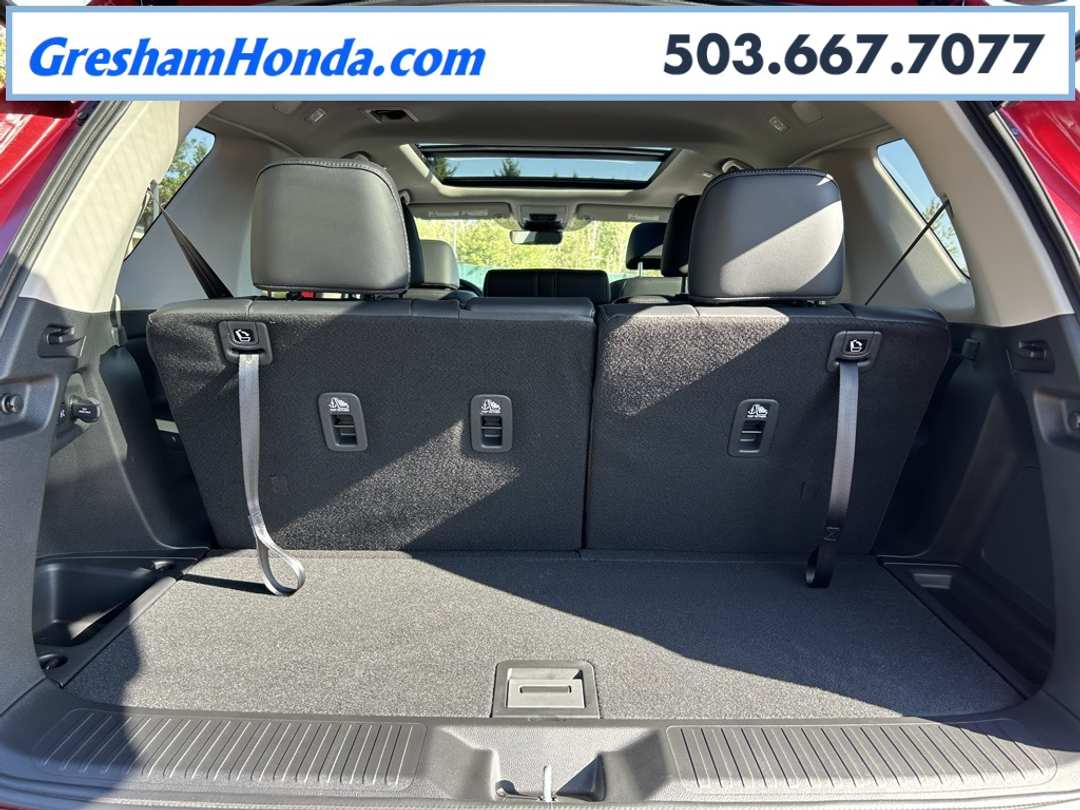 2025 Honda Pilot Touring - Image 27