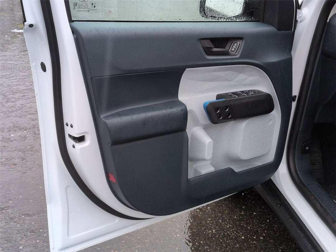 2026 Ford Maverick XLT - Image 9