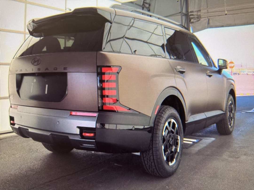 2026 Hyundai Palisade XRT Pro - Image 2