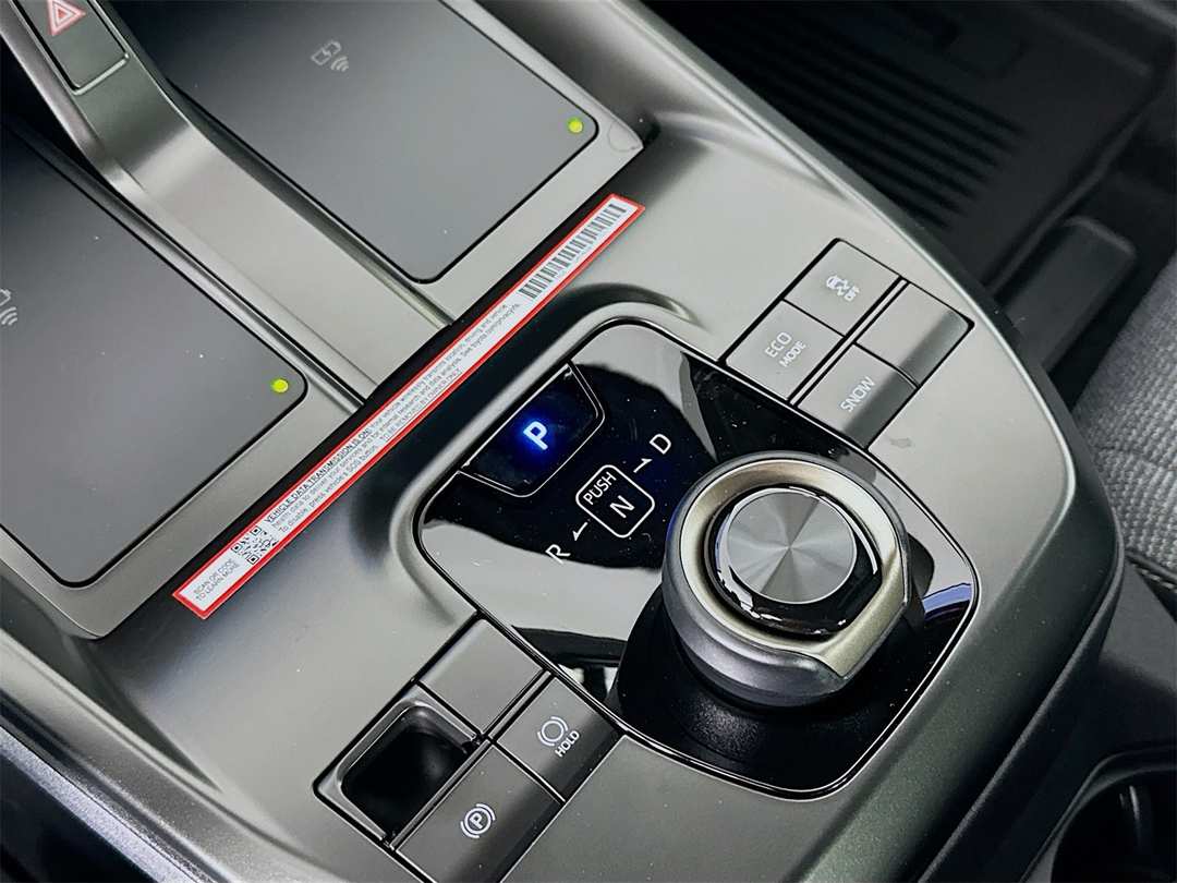 2026 Toyota Bz XLE Plus - Image 17