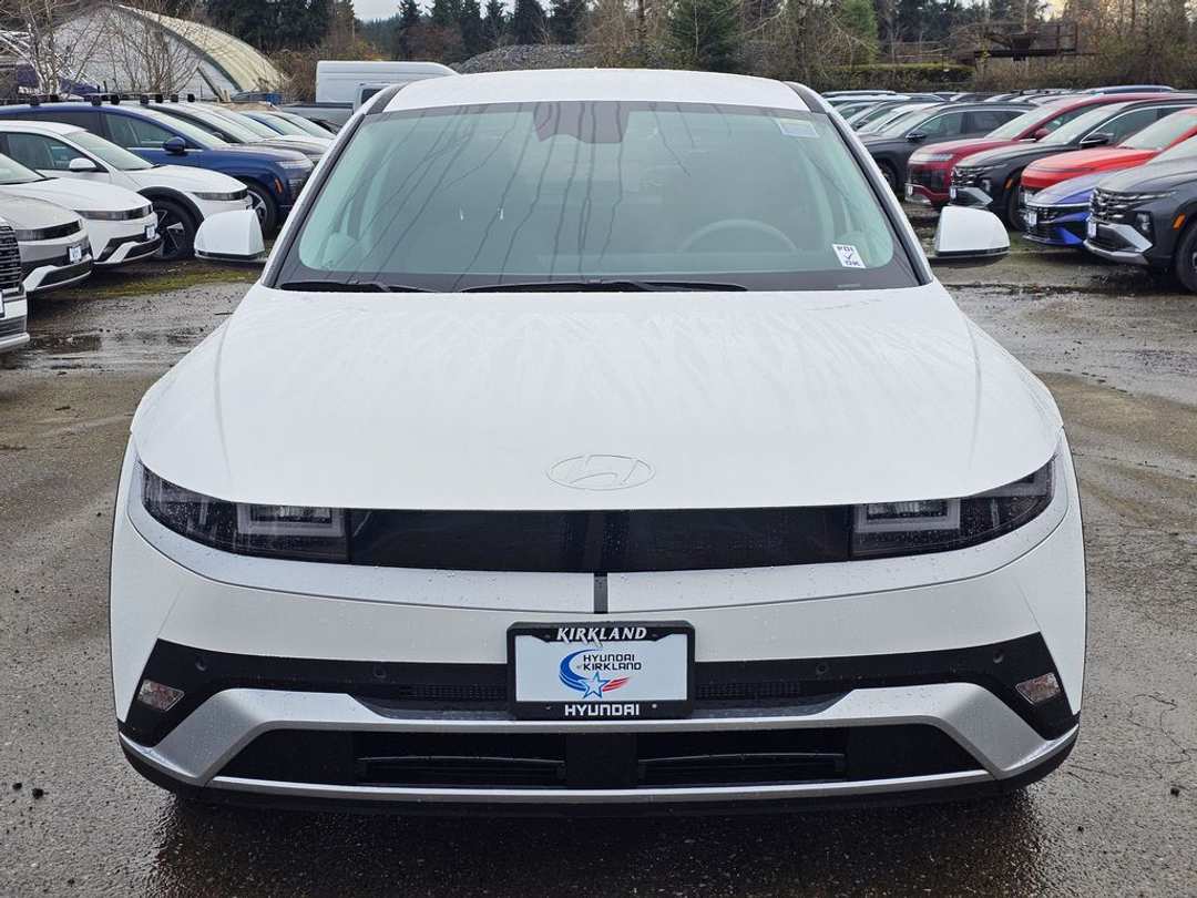 2026 Hyundai Ioniq 5 SE - Image 2