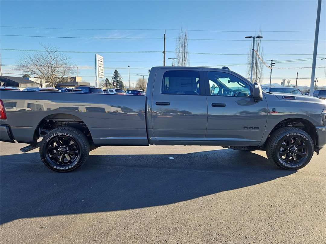 2026 Ram 3500 Big Horn - Image 7
