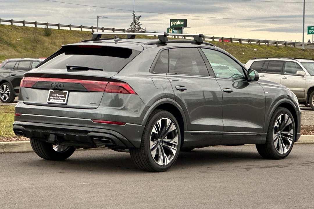2026 Audi Q8 - Image 3