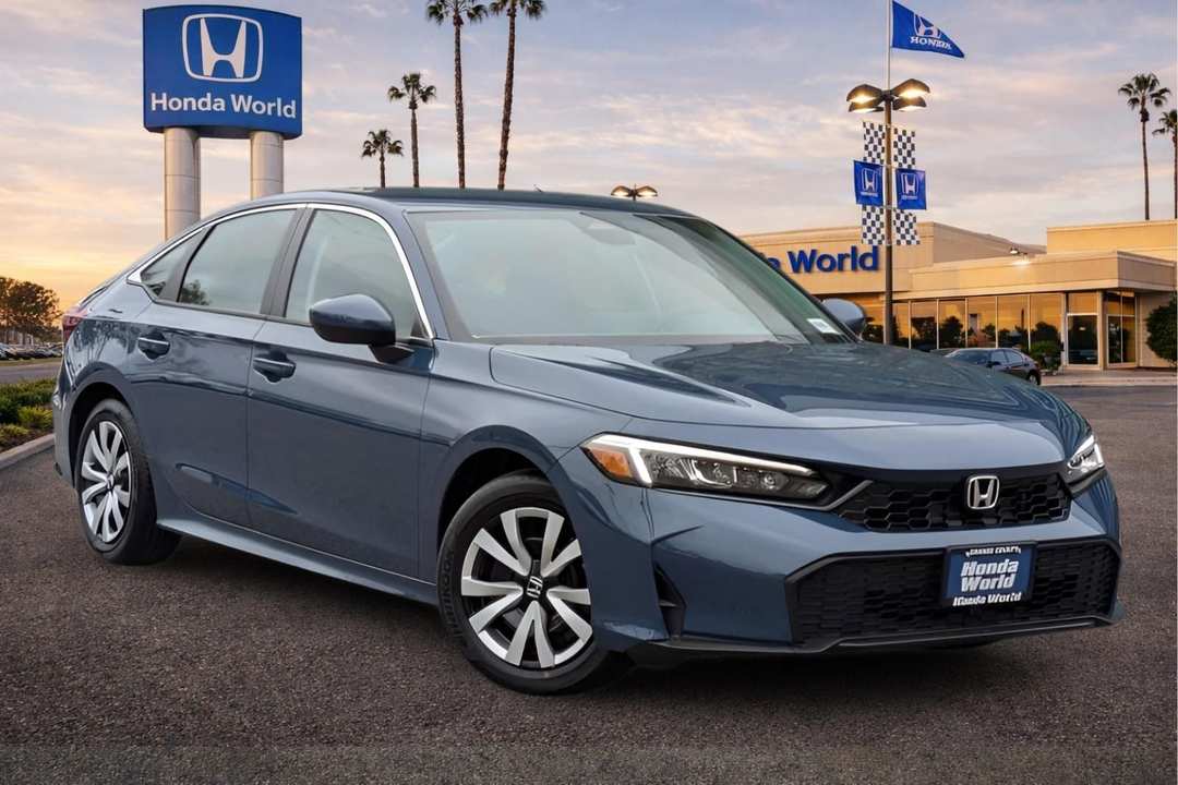 2026 Honda Civic LX - Image 2