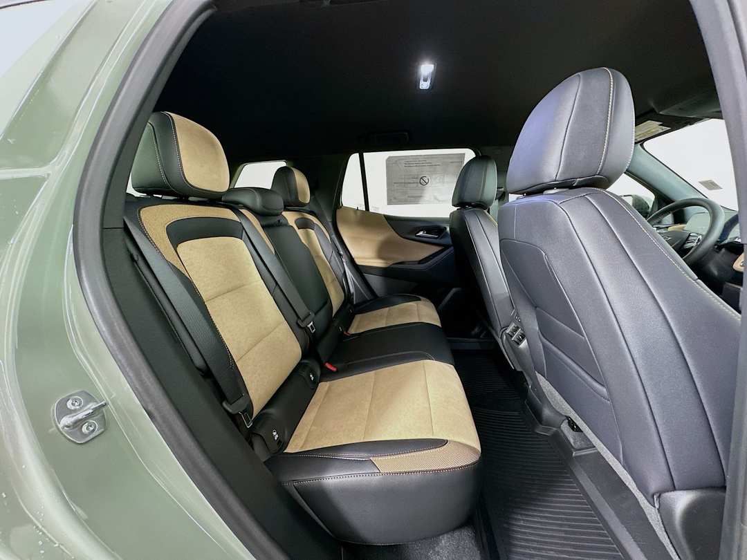 2026 Chevrolet Equinox ACTIV - Image 27