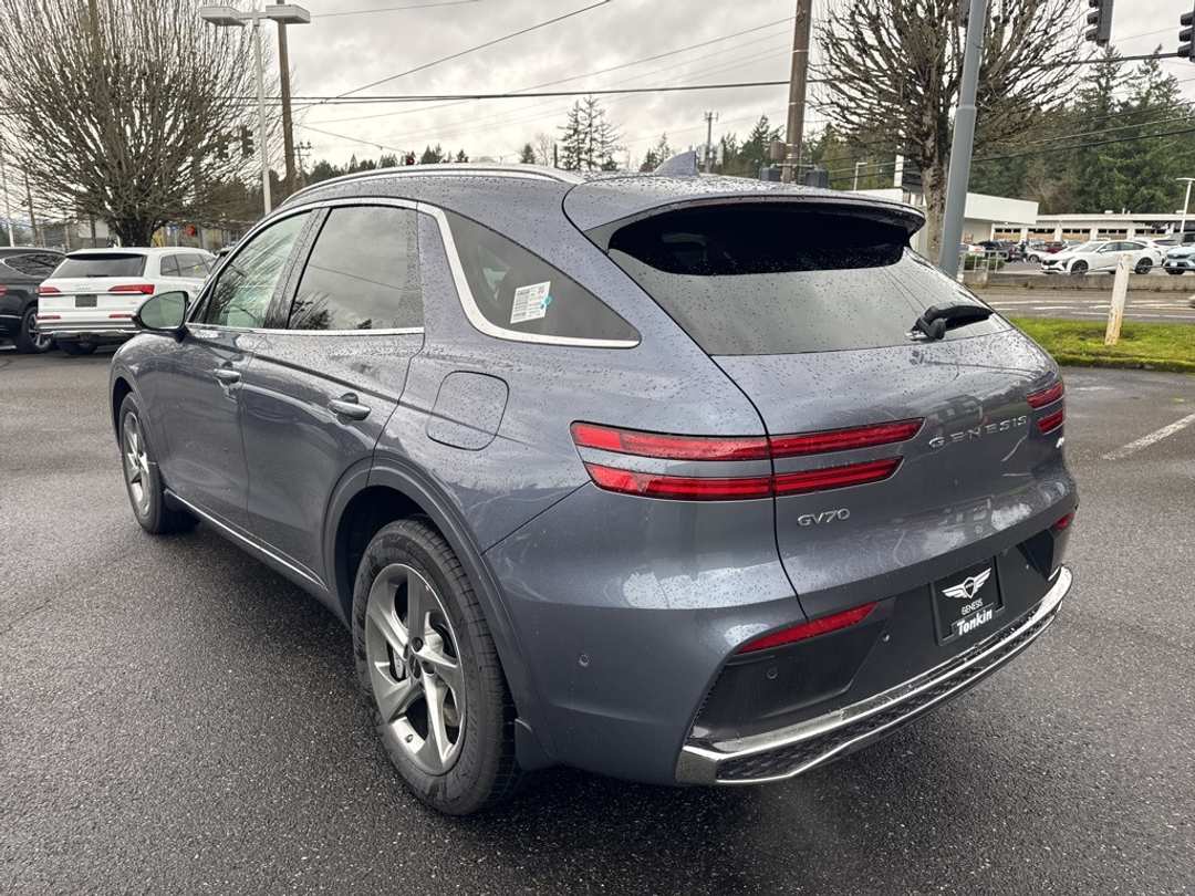 2026 Genesis Gv70 2.5T Advanced - Image 5
