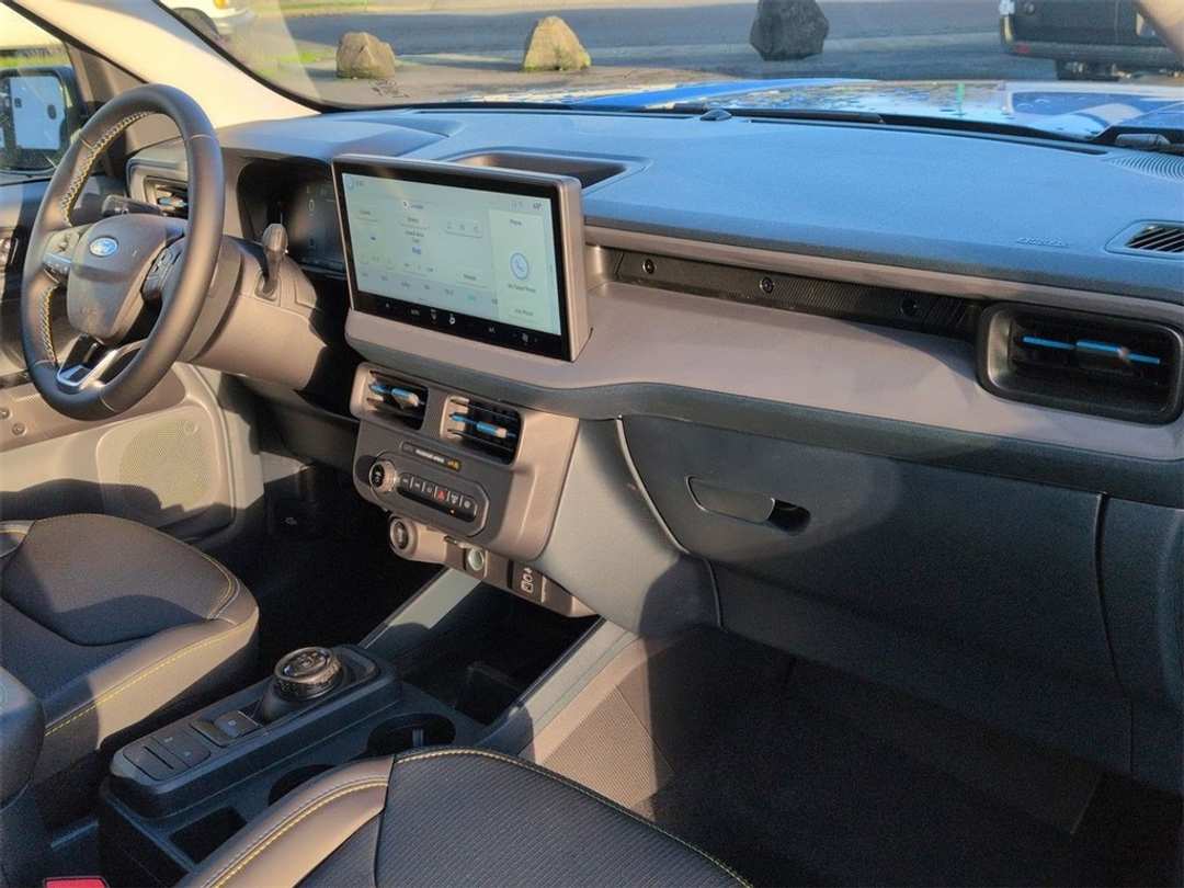 2026 Ford Maverick Lobo Standard - Image 31