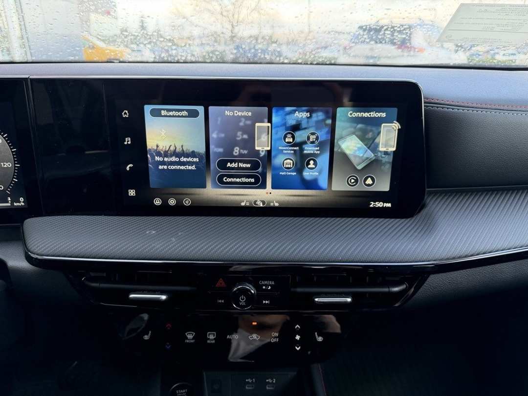 2026 Nissan Kicks SR - Image 23