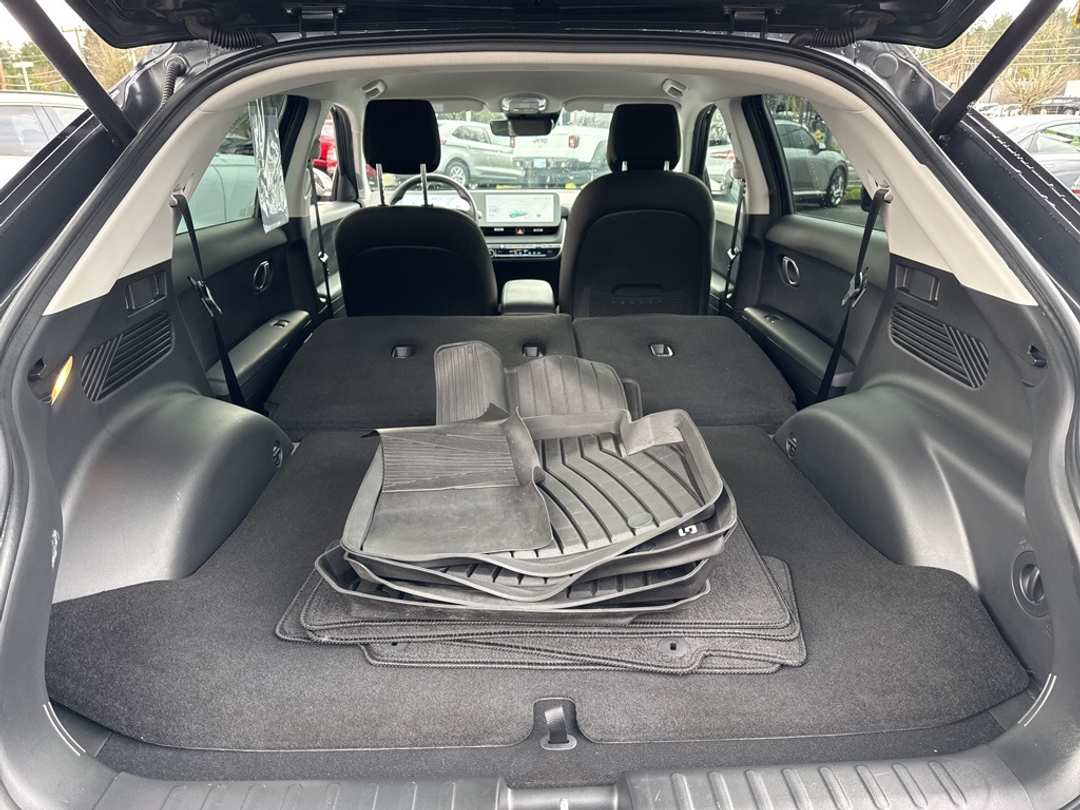 2024 Hyundai Ioniq 5 SEL - Image 11