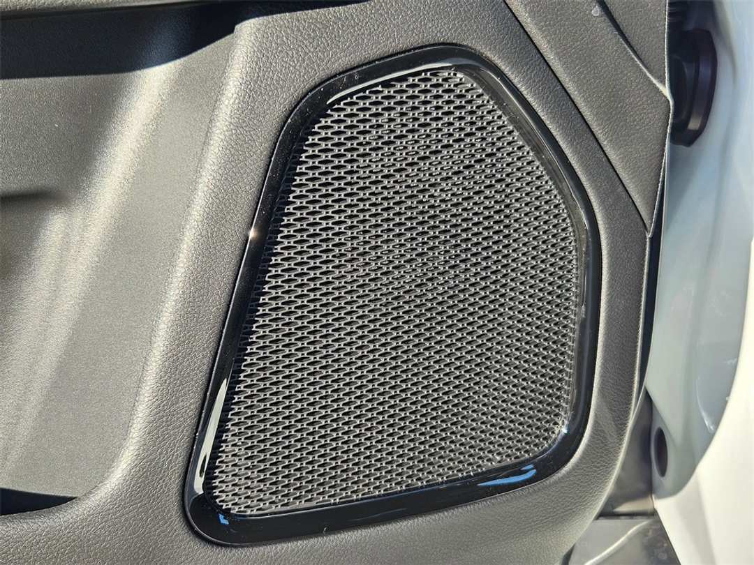 2026 Jeep Compass Latitude - Image 12