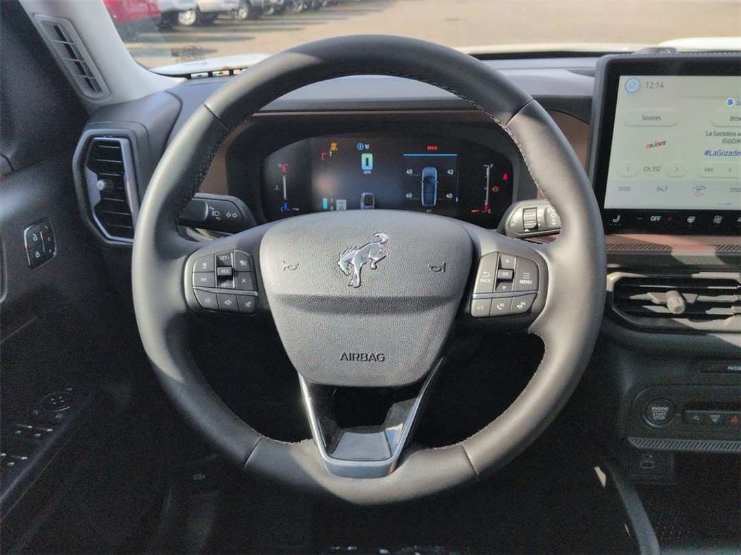 2026 Ford Bronco Sport Outer Banks - Image 14