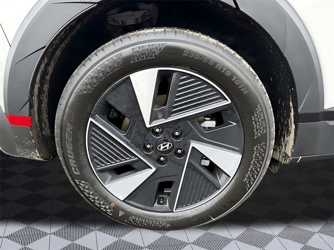 2026 Hyundai Ioniq 5 SE - Image 9