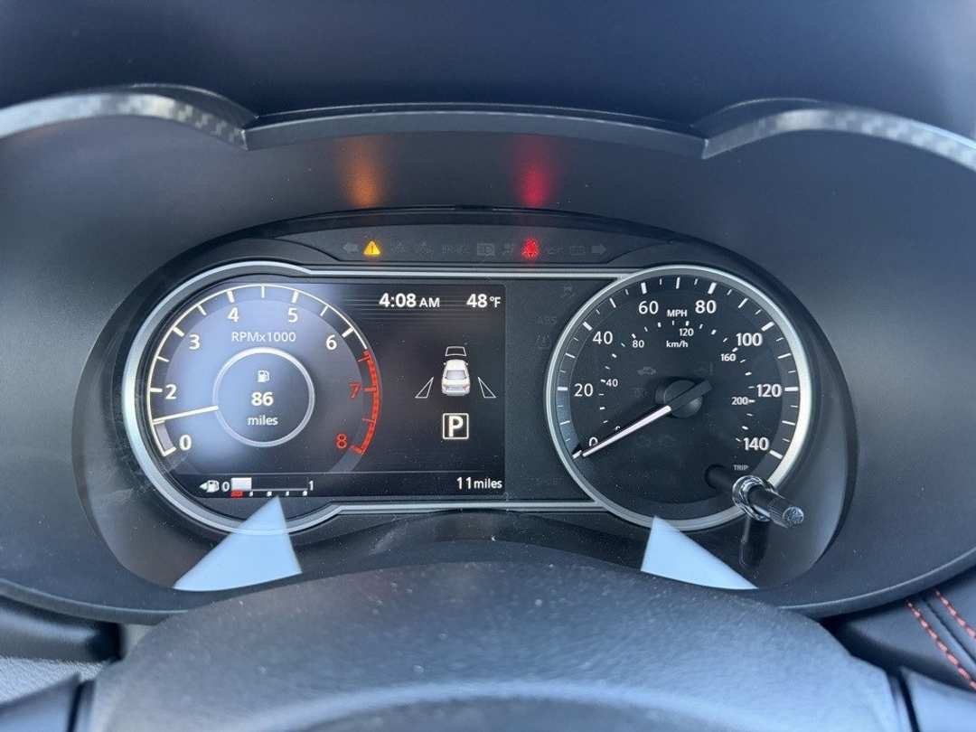 2025 Nissan Versa 1.6 SR - Image 19