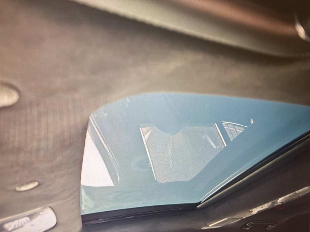 2025 Genesis G90 3.5T eSC - Image 7