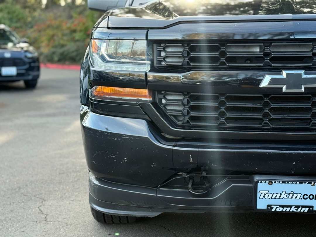 2016 Chevrolet Silverado 1500 Custom - Image 2