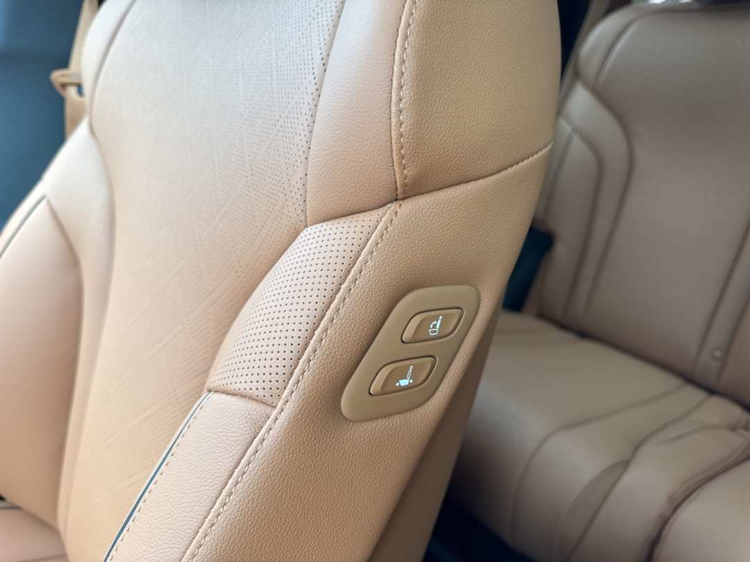 2026 Genesis Gv80 2.5T Prestige - Image 36