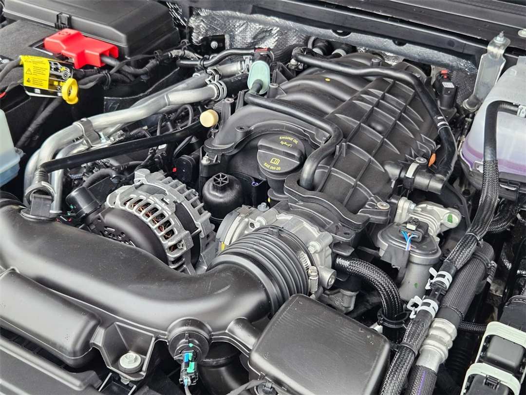 2026 Jeep Wrangler Sport - Image 37