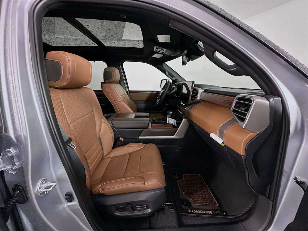 2026 Toyota Tundra 1794 Edition - Image 29
