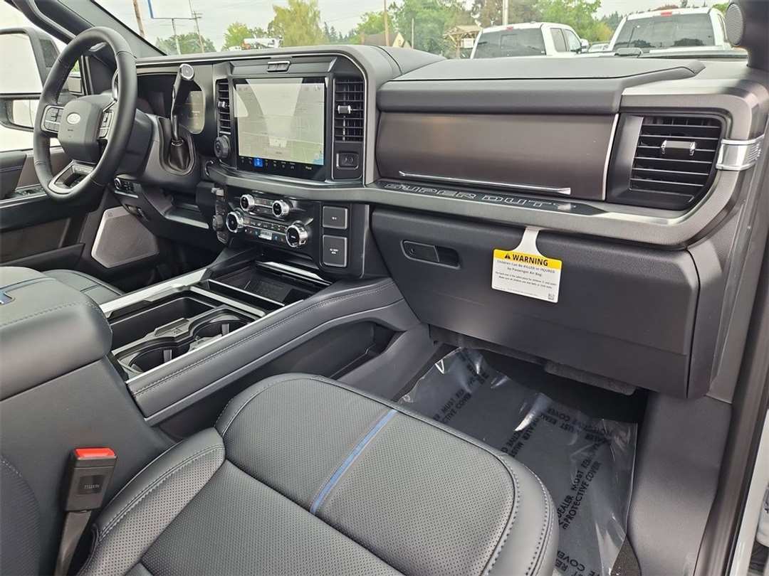 2026 Ford F-250Sd Platinum - Image 33