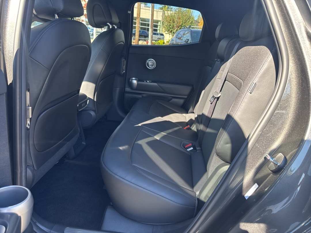 2026 Genesis Gv60 19" - Image 37