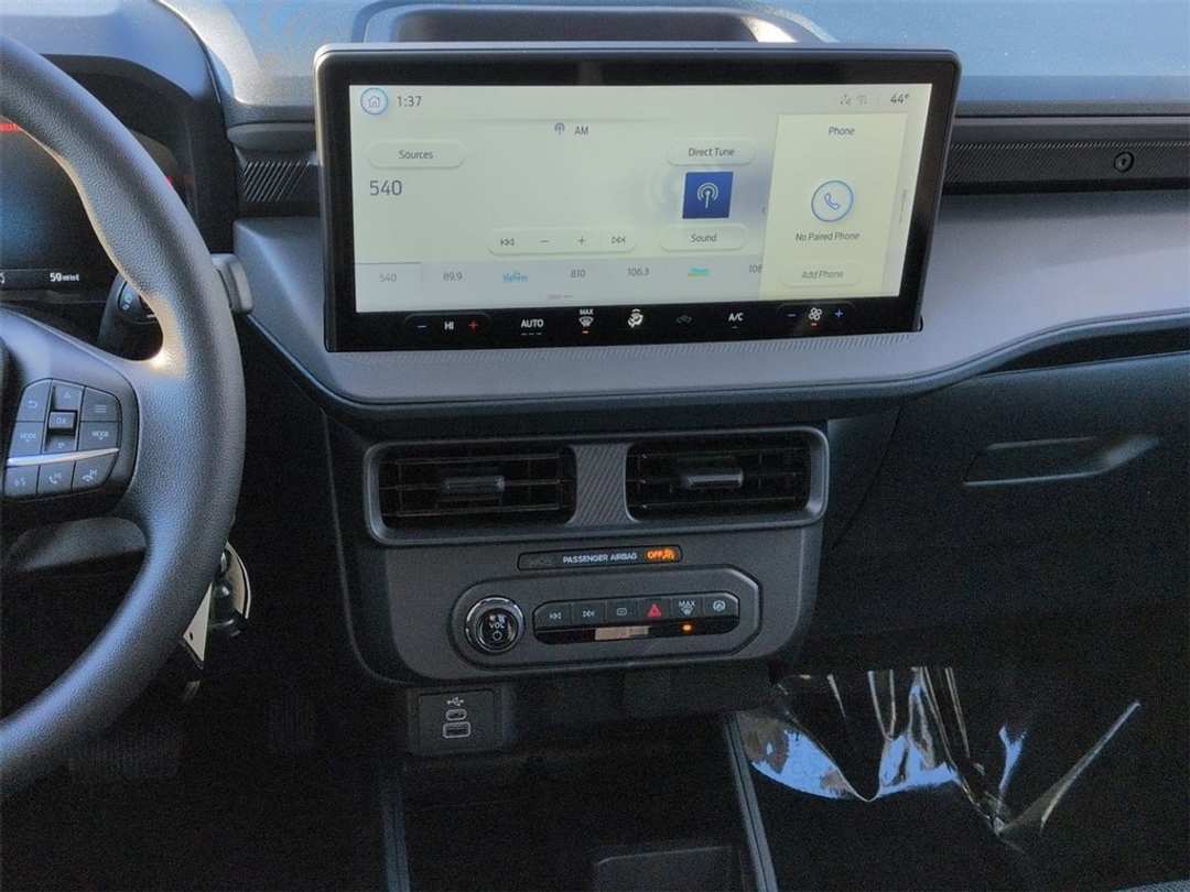 2026 Ford Maverick XL - Image 17