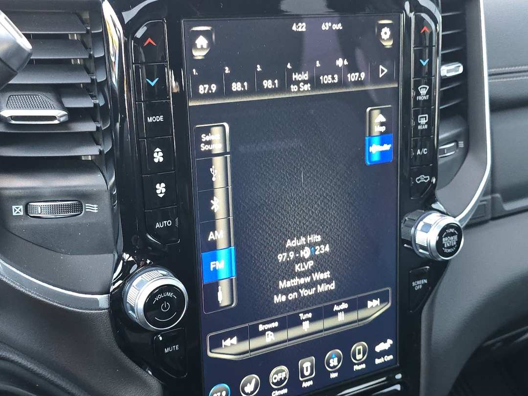 2020 Ram 3500 Laramie - Image 16