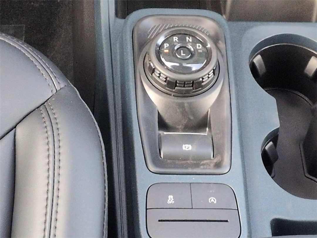 2026 Ford Maverick Lariat - Image 17