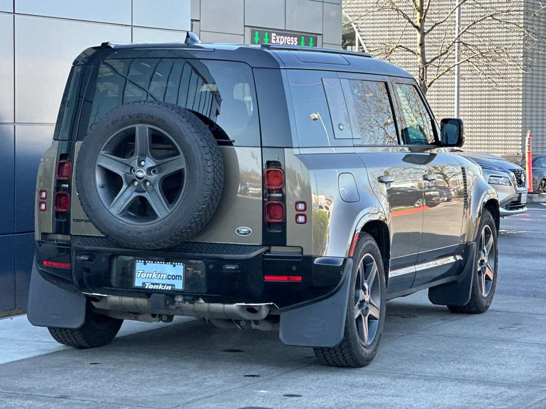 2023 Land Rover Defender 110 XDynamic SE - Image 3