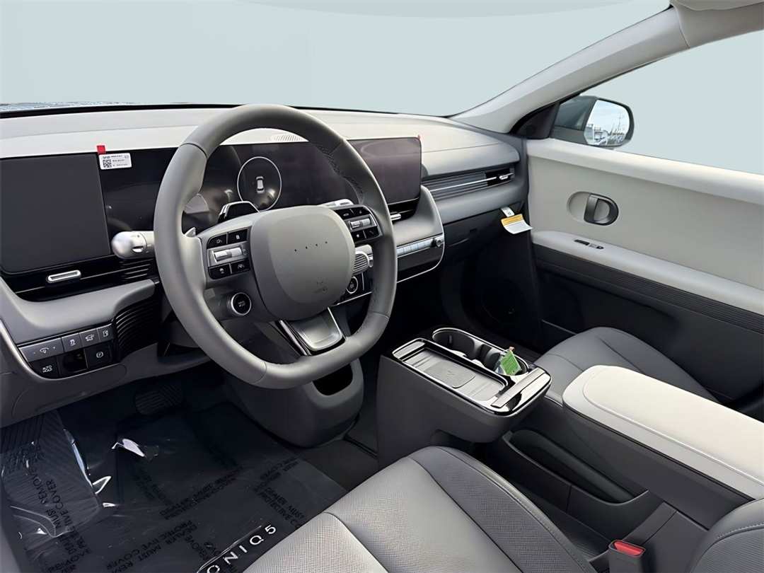 2026 Hyundai Ioniq 5 SEL - Image 15