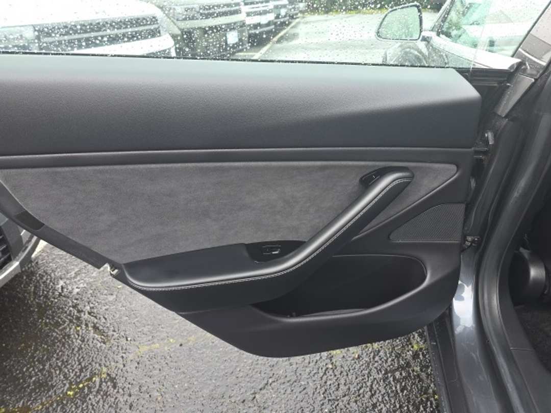 2019 Tesla Model 3 Long Range - Image 23