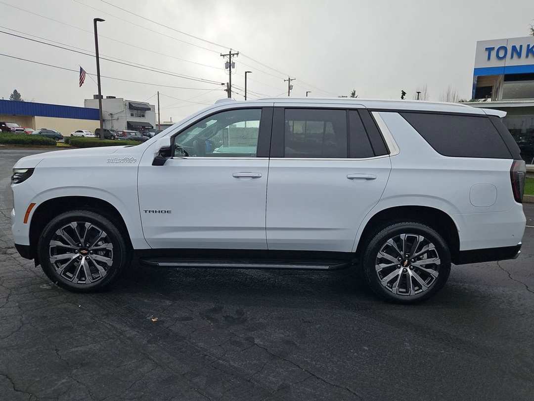 2026 Chevrolet Tahoe High Country - Image 3
