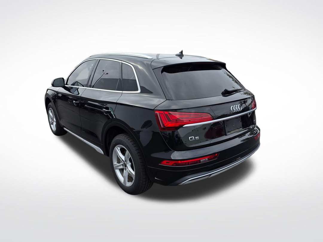 2023 Audi Q5 40 Premium - Image 7