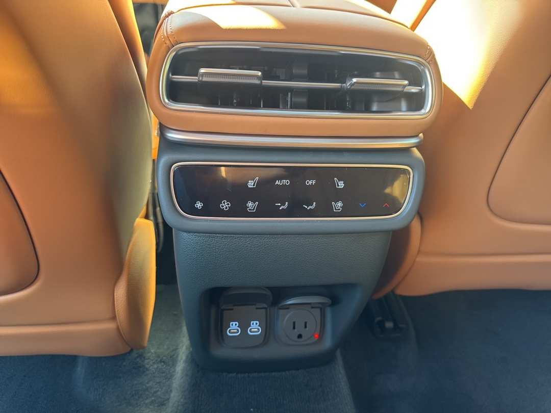 2026 Genesis Gv80 3.5T Prestige - Image 46