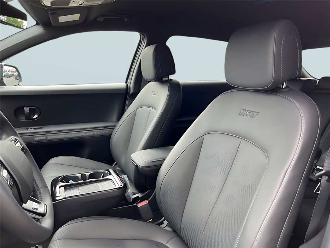 2026 Hyundai Ioniq 5 XRT - Image 15