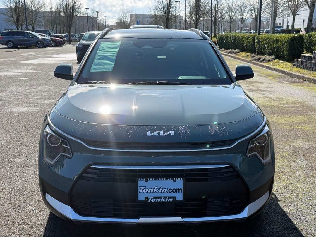 2025 Kia Niro EX - Image 3