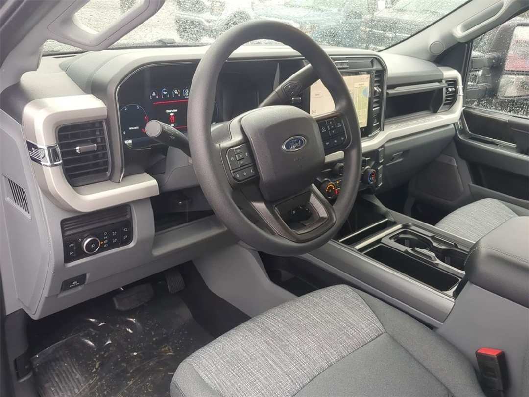 2026 Ford F-250Sd XLT - Image 12
