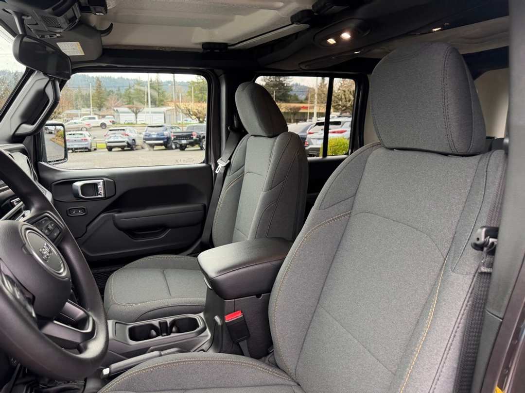 2026 Jeep Wrangler Sport - Image 15