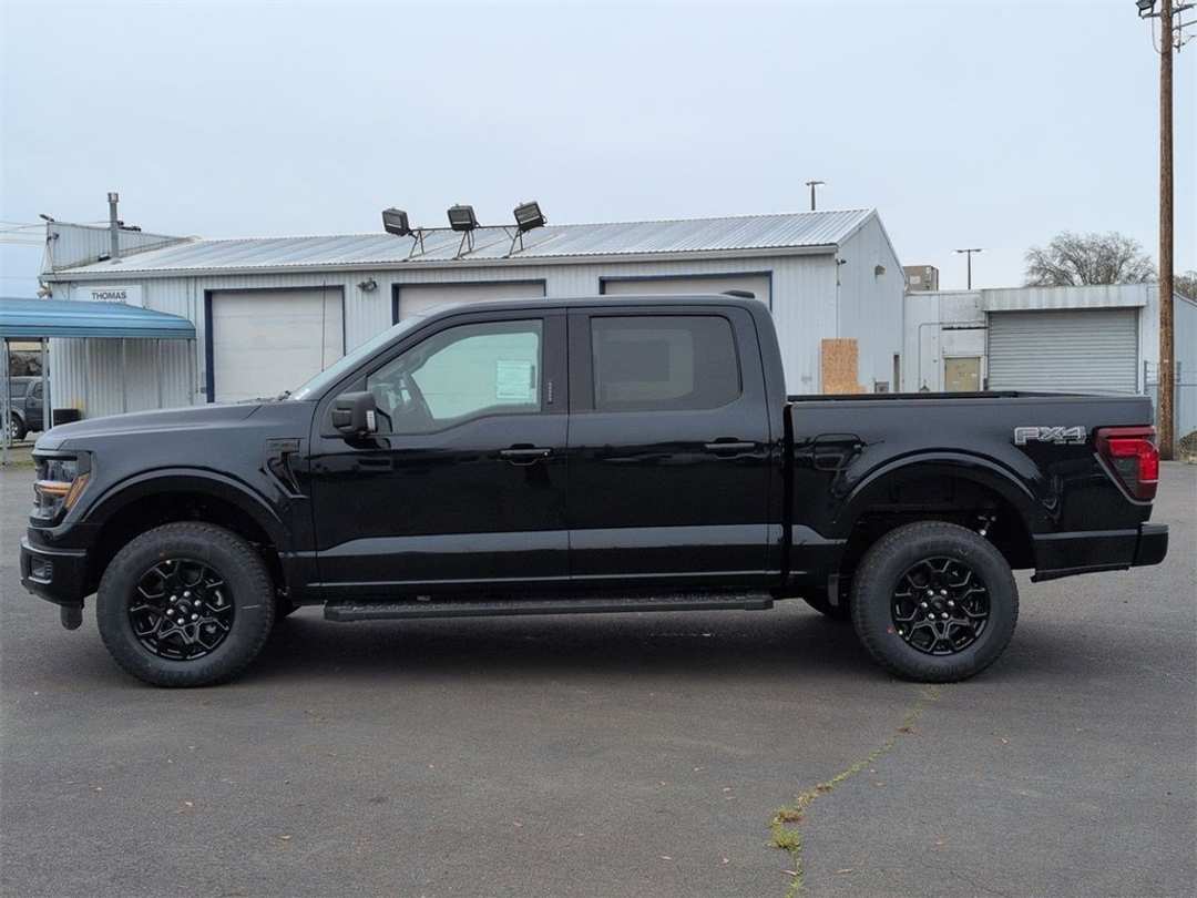 2026 Ford F-150 XLT - Image 2