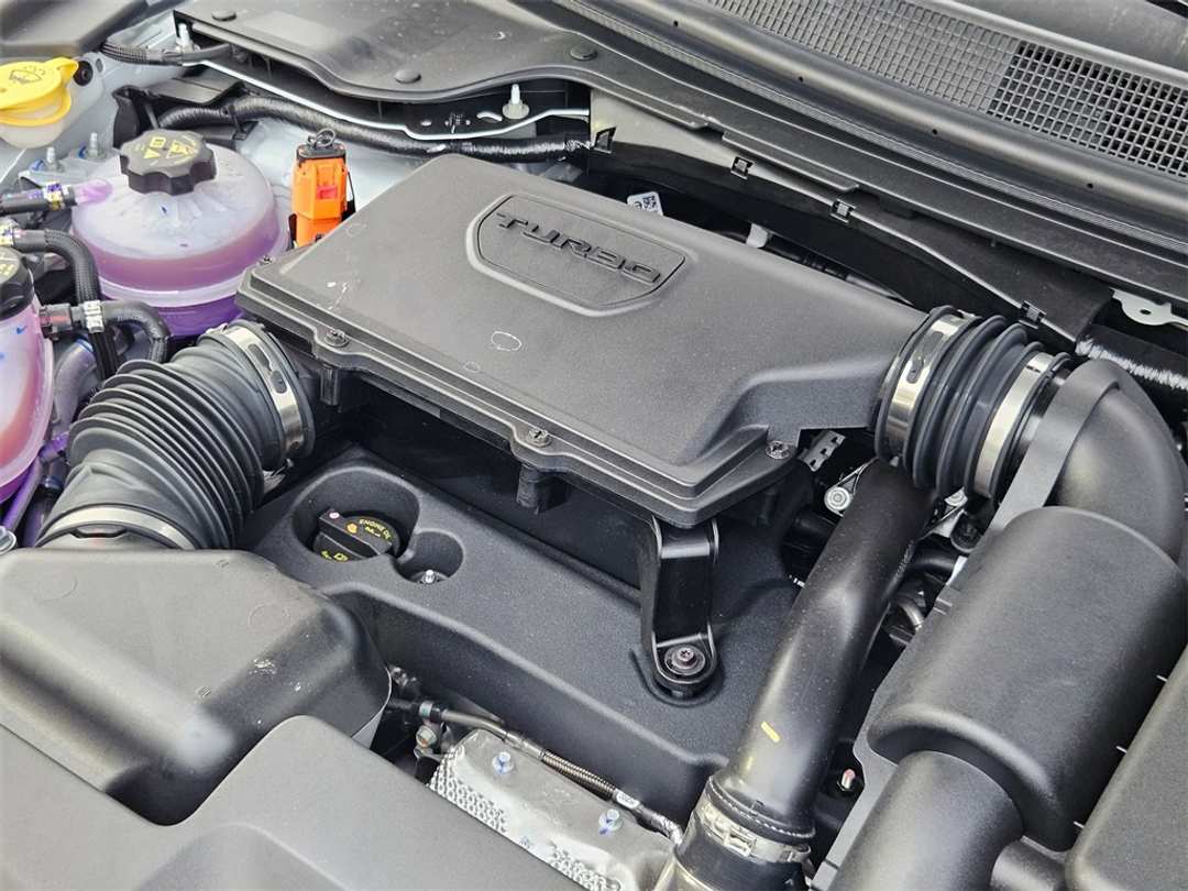 2026 Jeep Cherokee Laredo - Image 40