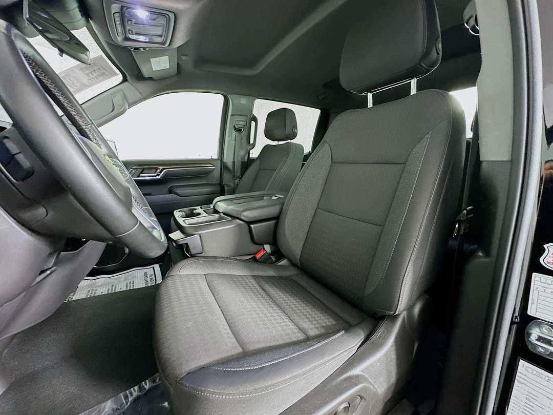 2023 Chevrolet Silverado 1500 LT - Image 22