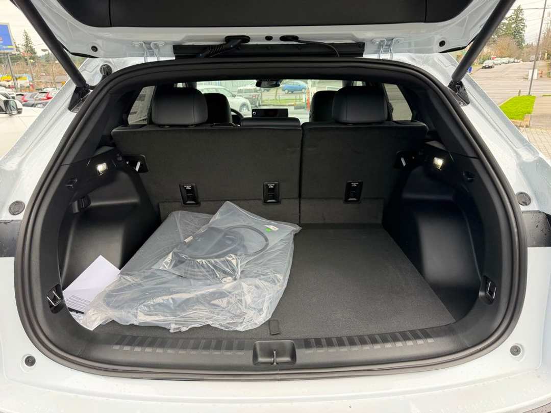 2026 Honda Prologue Elite - Image 10