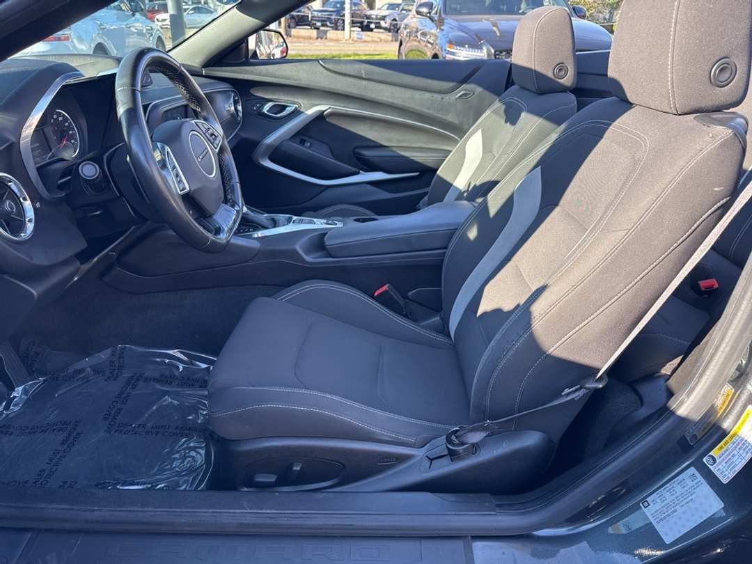 2016 Chevrolet Camaro 1LT - Image 21