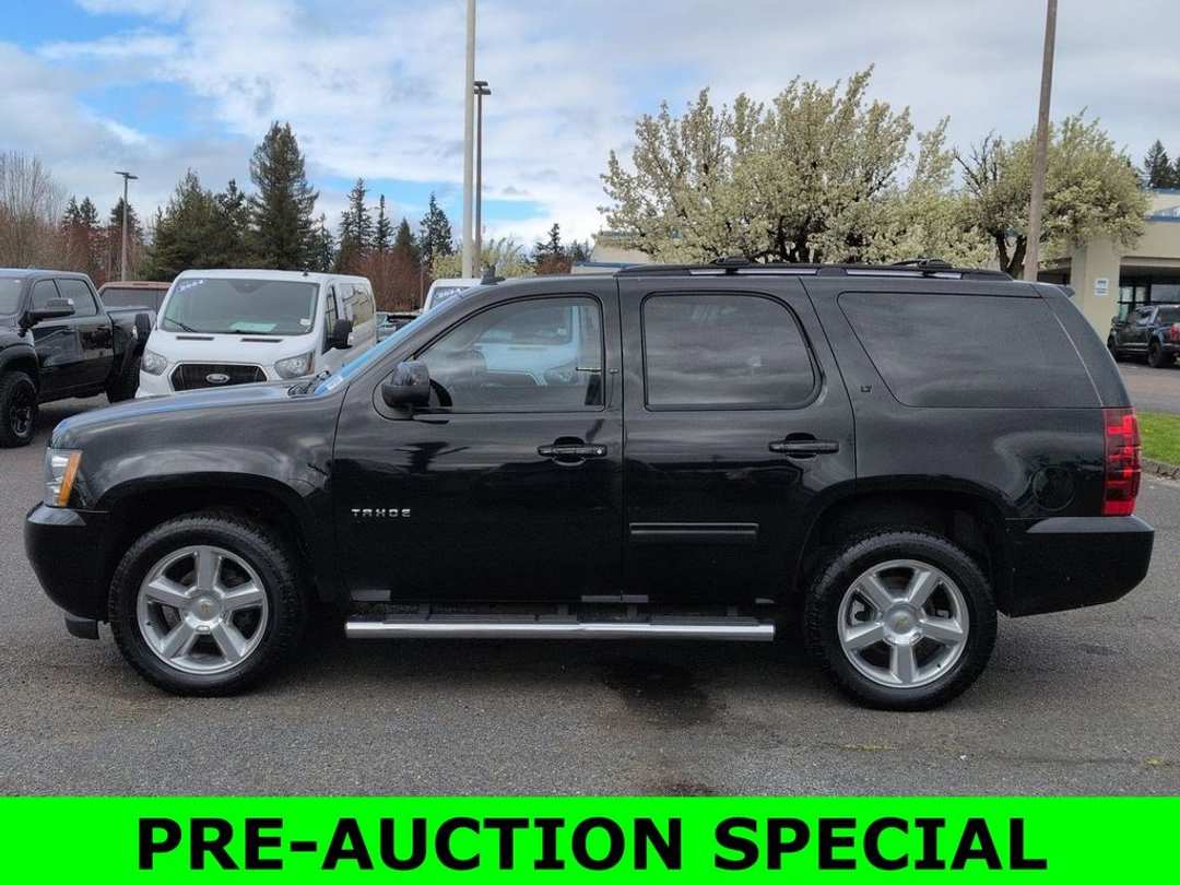 2013 Chevrolet Tahoe LT - Image 2