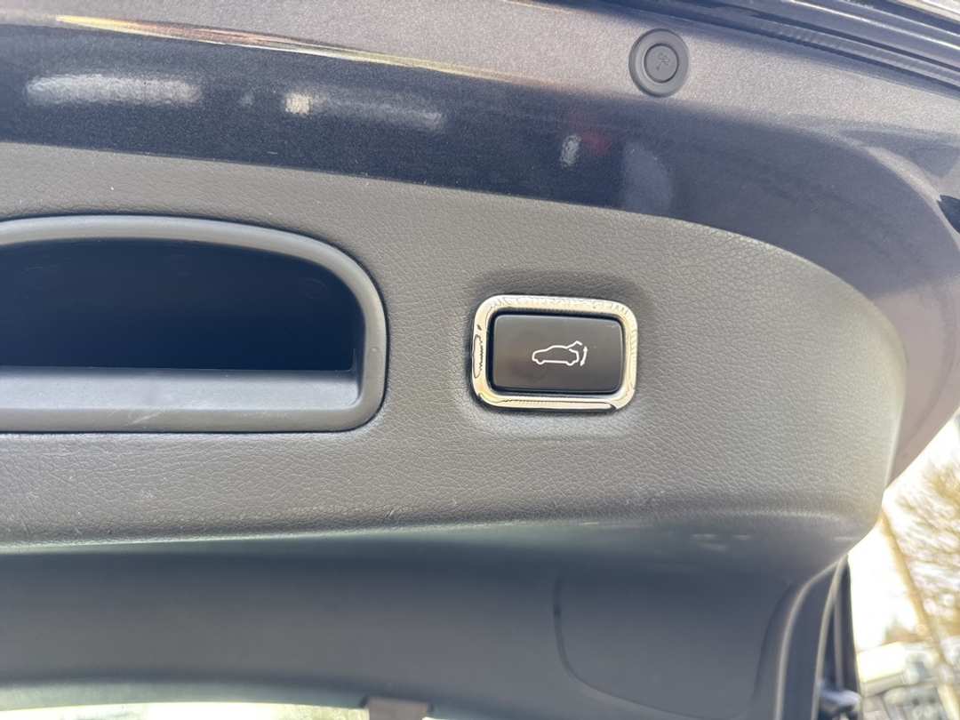 2019 Kia Stinger GT2 - Image 13