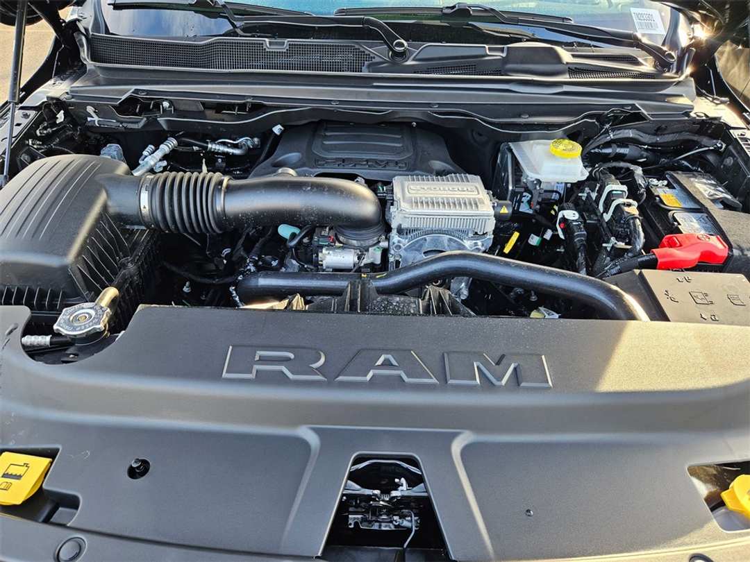 2026 Ram 1500 Laramie - Image 39