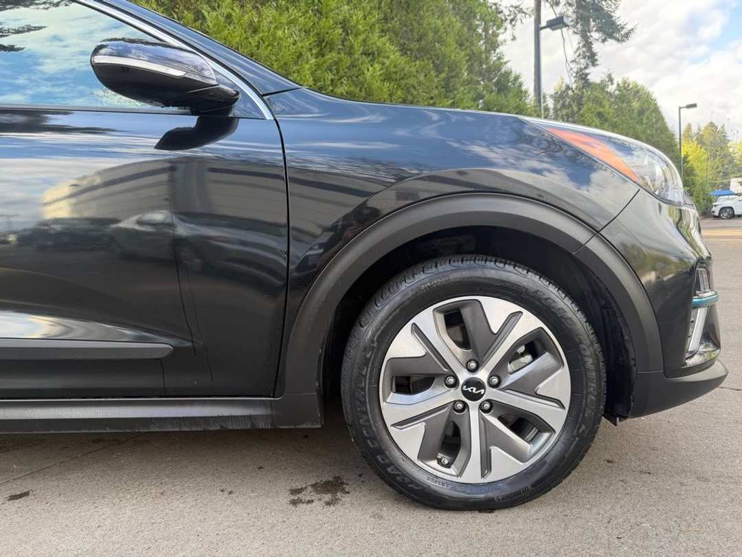 2022 Kia Niro Ev EX - Image 3